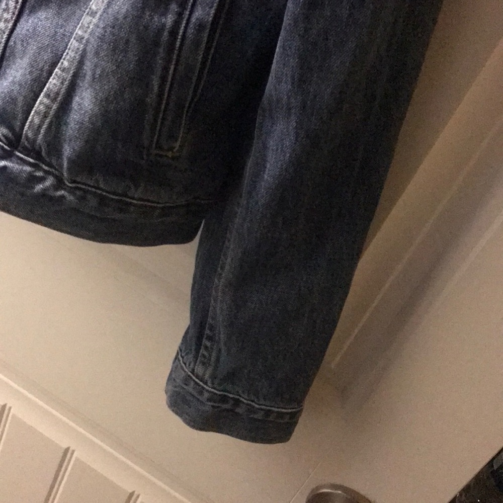 distressed denim jacket - Picture 4 of 6